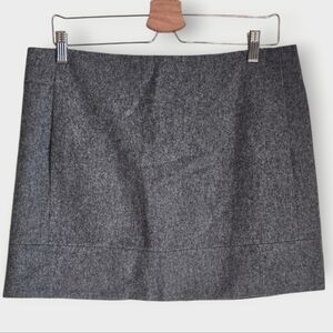 J.Crew Wool Blend Mini Skirt  Classic Gray Preppy Academia Women's Sz. 10